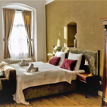 Apartments 1620Yr Трнава Екстер'єр фото