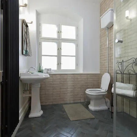 Apartments 1620Yr Трнава Екстер'єр фото